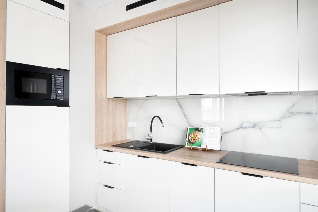 Easy Rent Apartments - Kompozytorow Old Town View Люблин Екстериор снимка